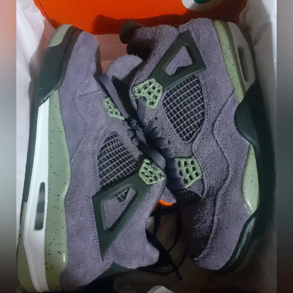 Jordan 4 “Canyon Purple” - Picture 2 of 9